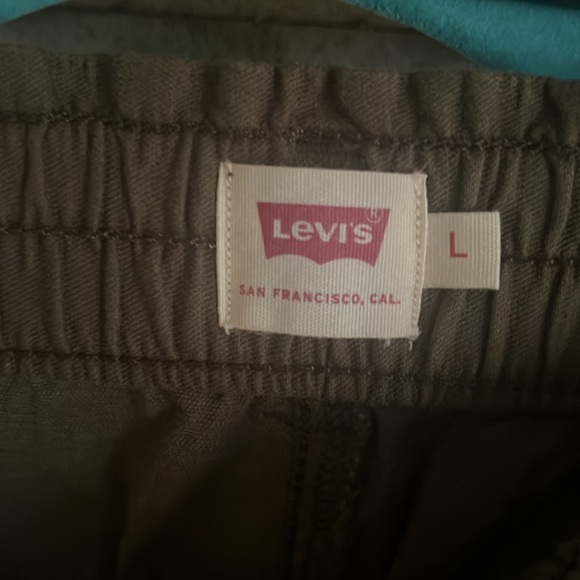 Levi’s Jet Set Taper Paperbag pants army green large - Picture 2 of 9
